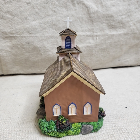 Vintage Country Churches Collection - Picture 5 of 7